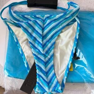⭐️TRIANGL VINCA SOUR STRIPE BOTTOM BRAND NEW SIZE LARGE